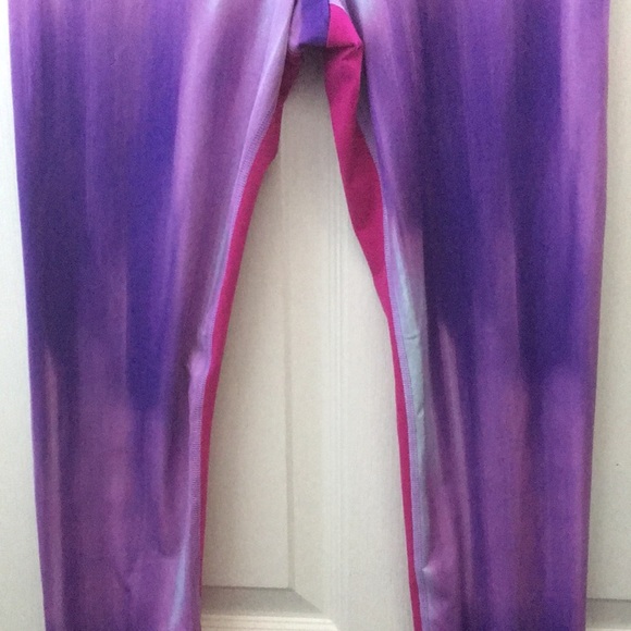 FINAL MARKDOWN Ladies’ Under Armour Fitted allseason gear Leggings (M) - Picture 3 of 11